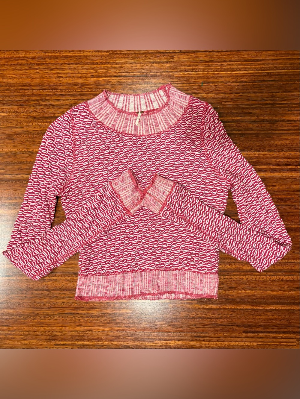 Free People Pink Geometric Knit Long Sleeve Crop Jane Top Small